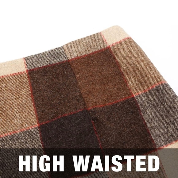 Plaid Skirt - Picture 3 of 4